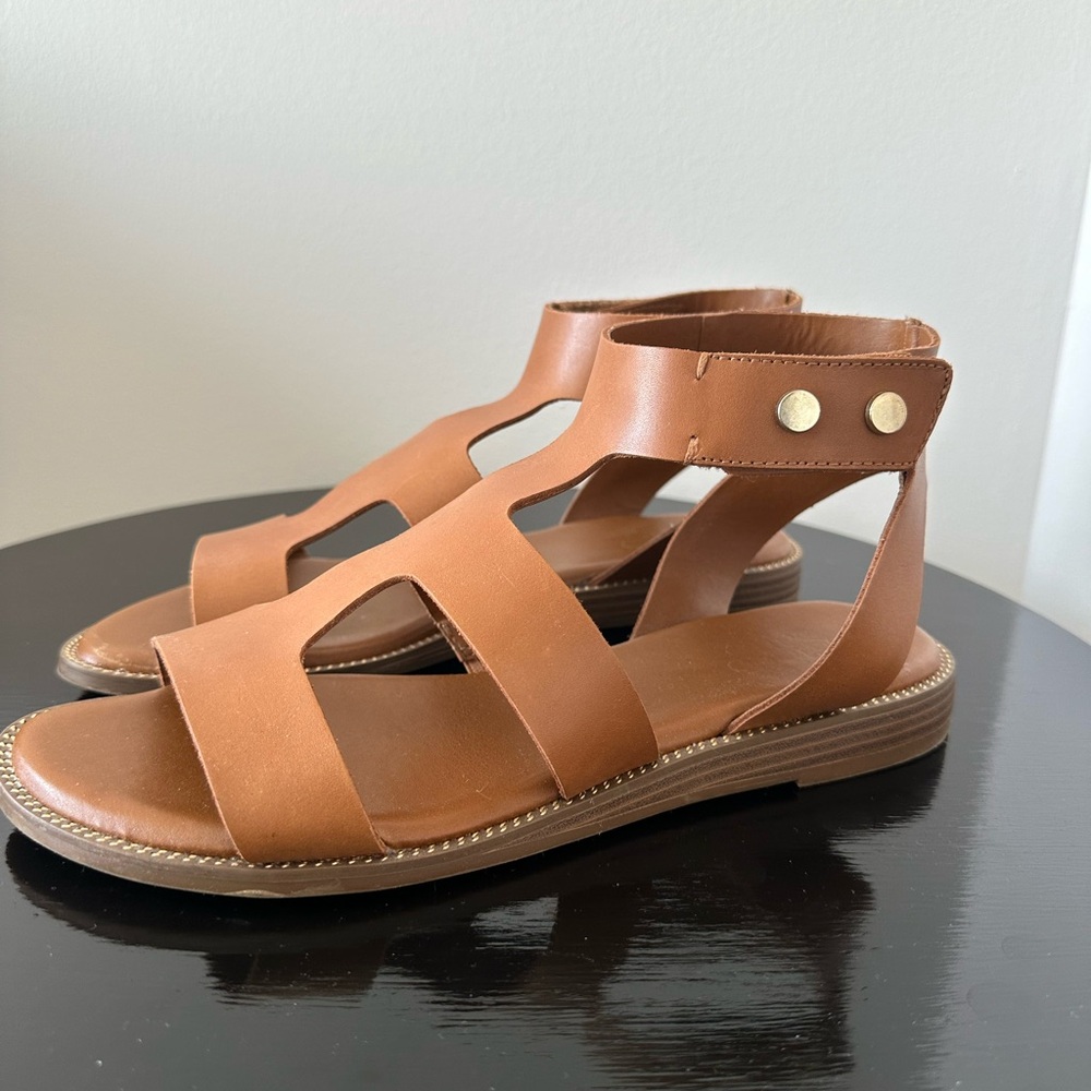Franco Sarto Women's Genevia Gladiator Sandal, light brown, size 8,